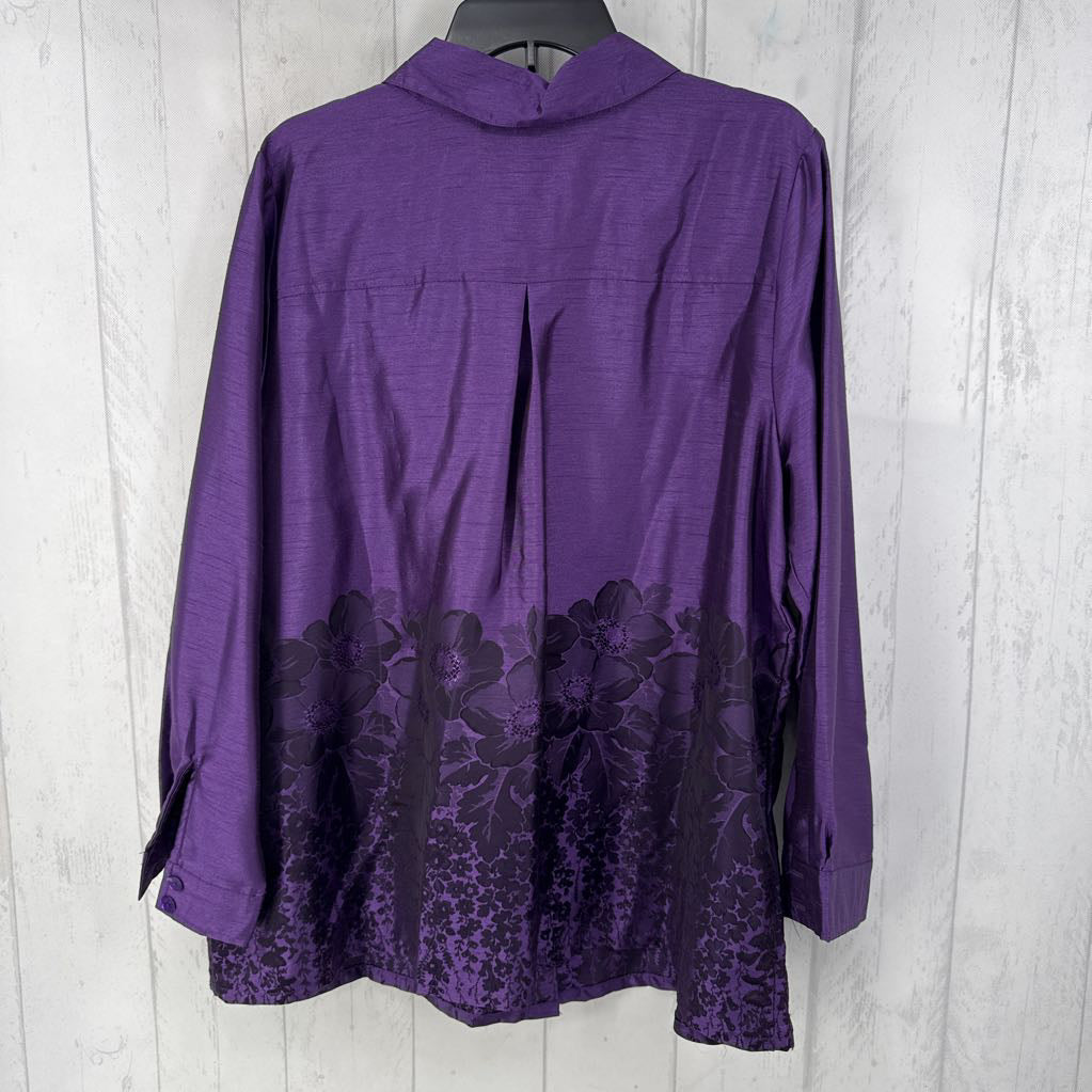 XL flo print bottom button down l/s top