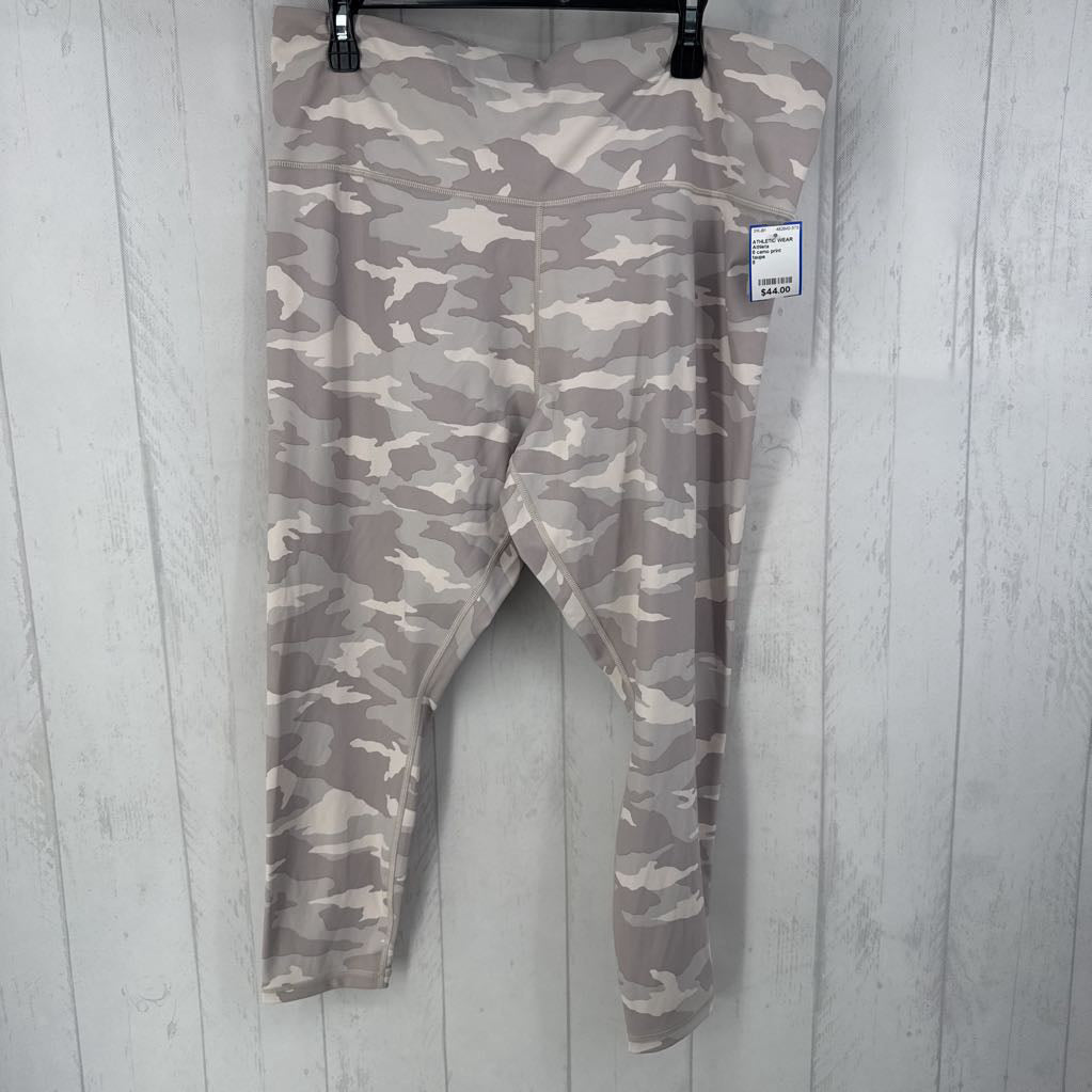 8 camo print legging