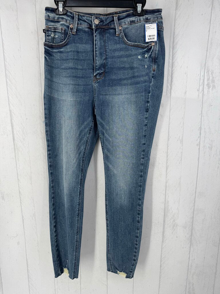 13 skinny fit jean