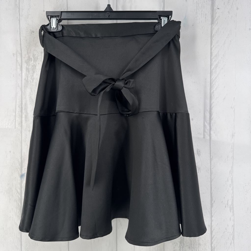 M silky wrap skirt