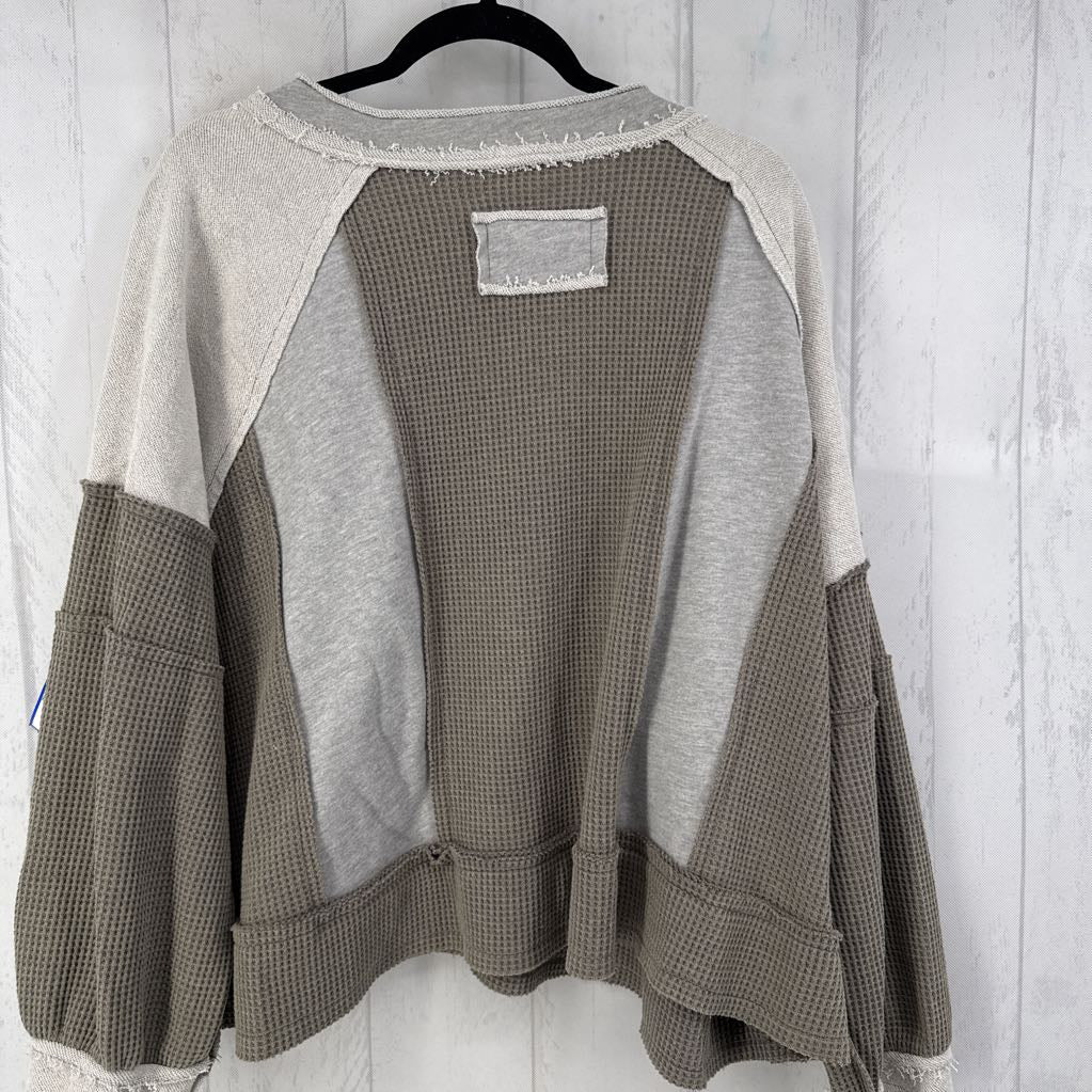 M waffle knit notch neck sweatshirt