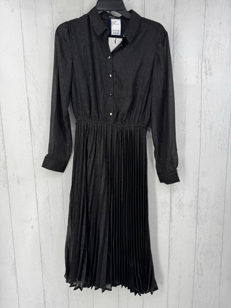 M pleated button front l/s dress