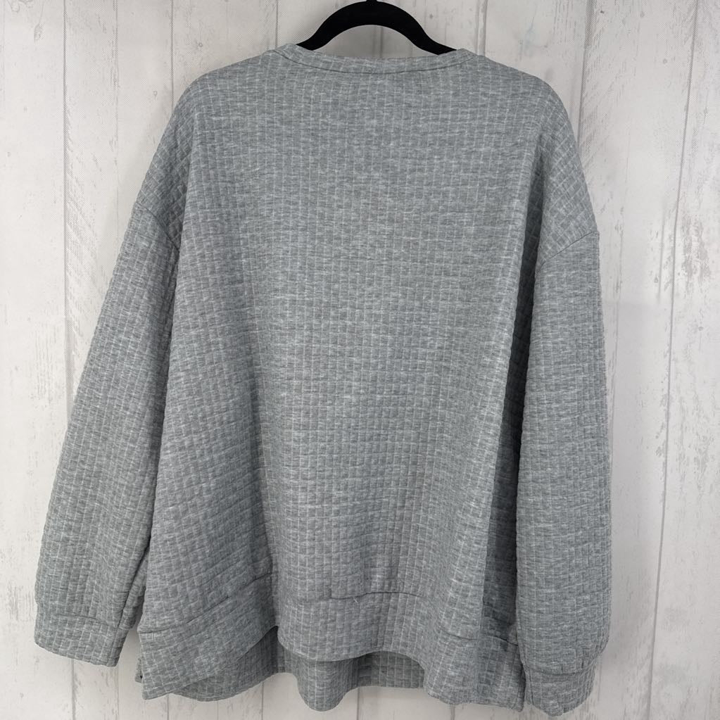 XL quilted crewneck button sides sweatshirt