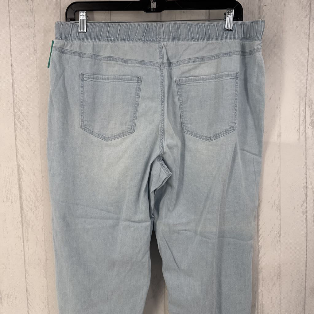 R45 18 straight crop jean