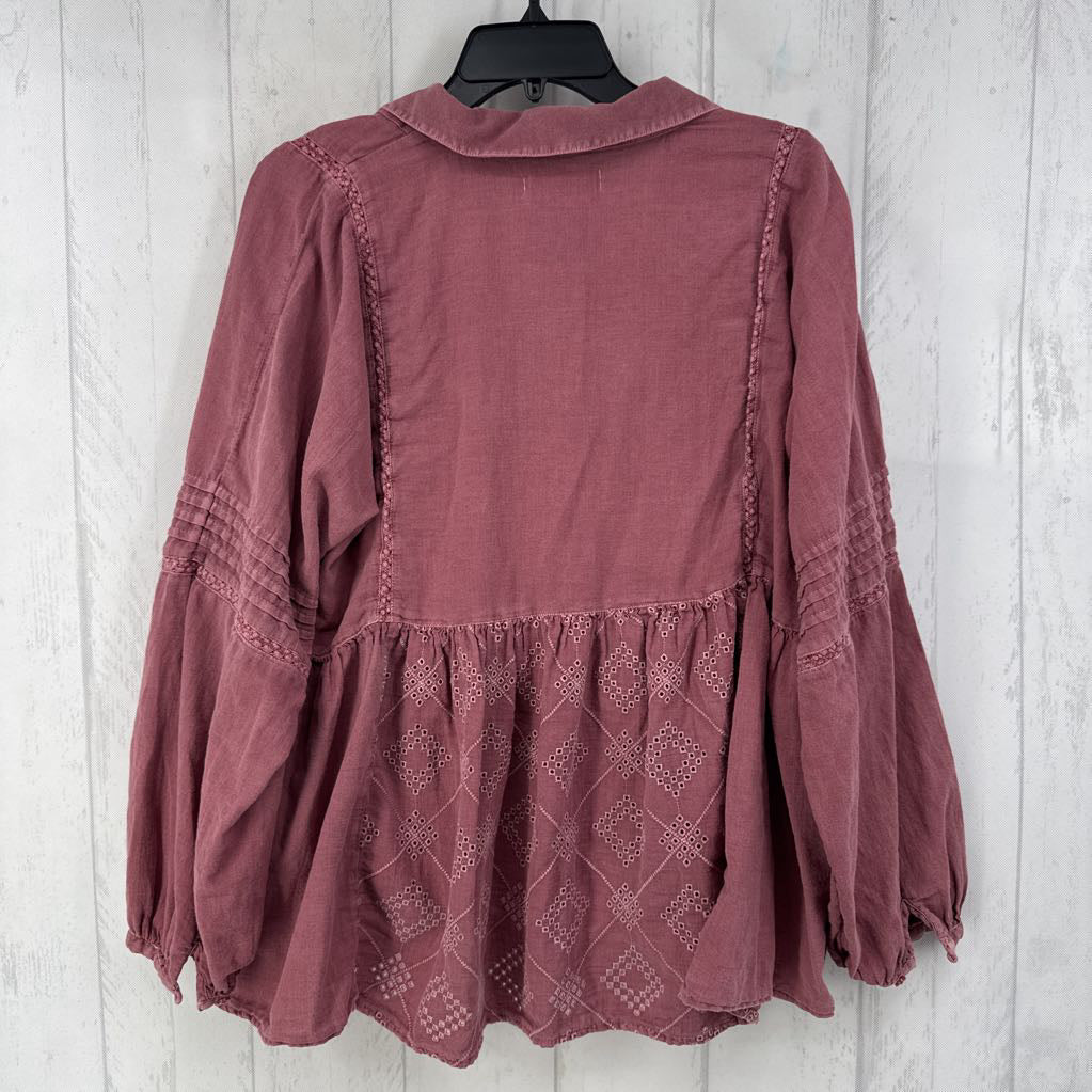 L eyelet smocked l/s babydoll top