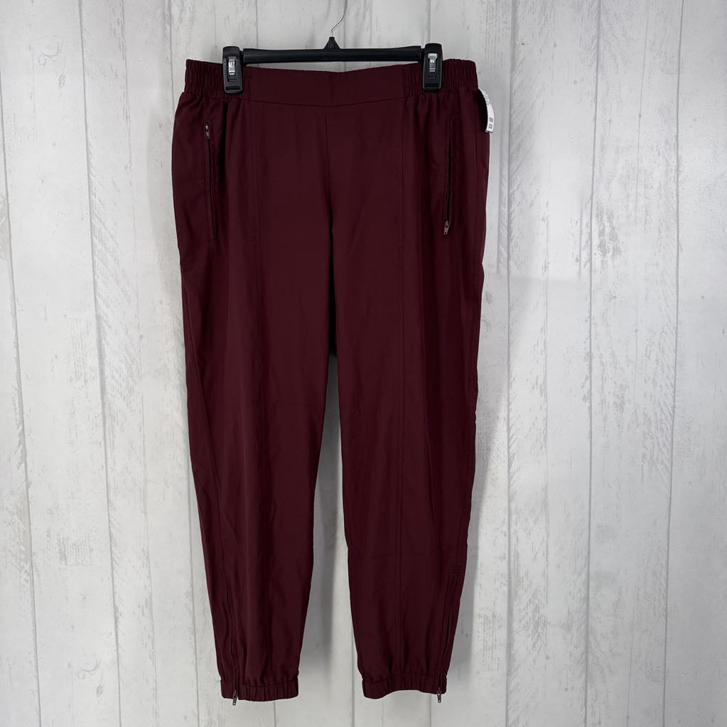 L pull-on joggers