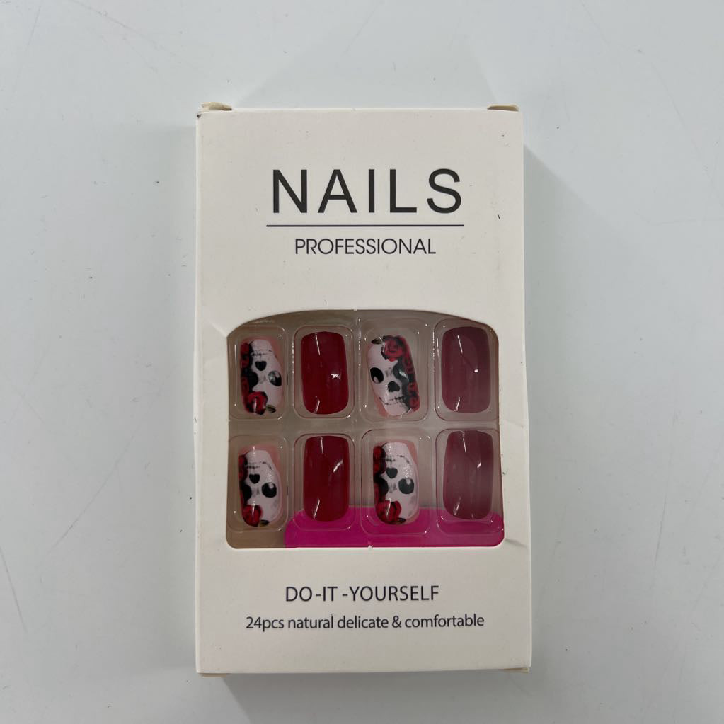 press on nails-red