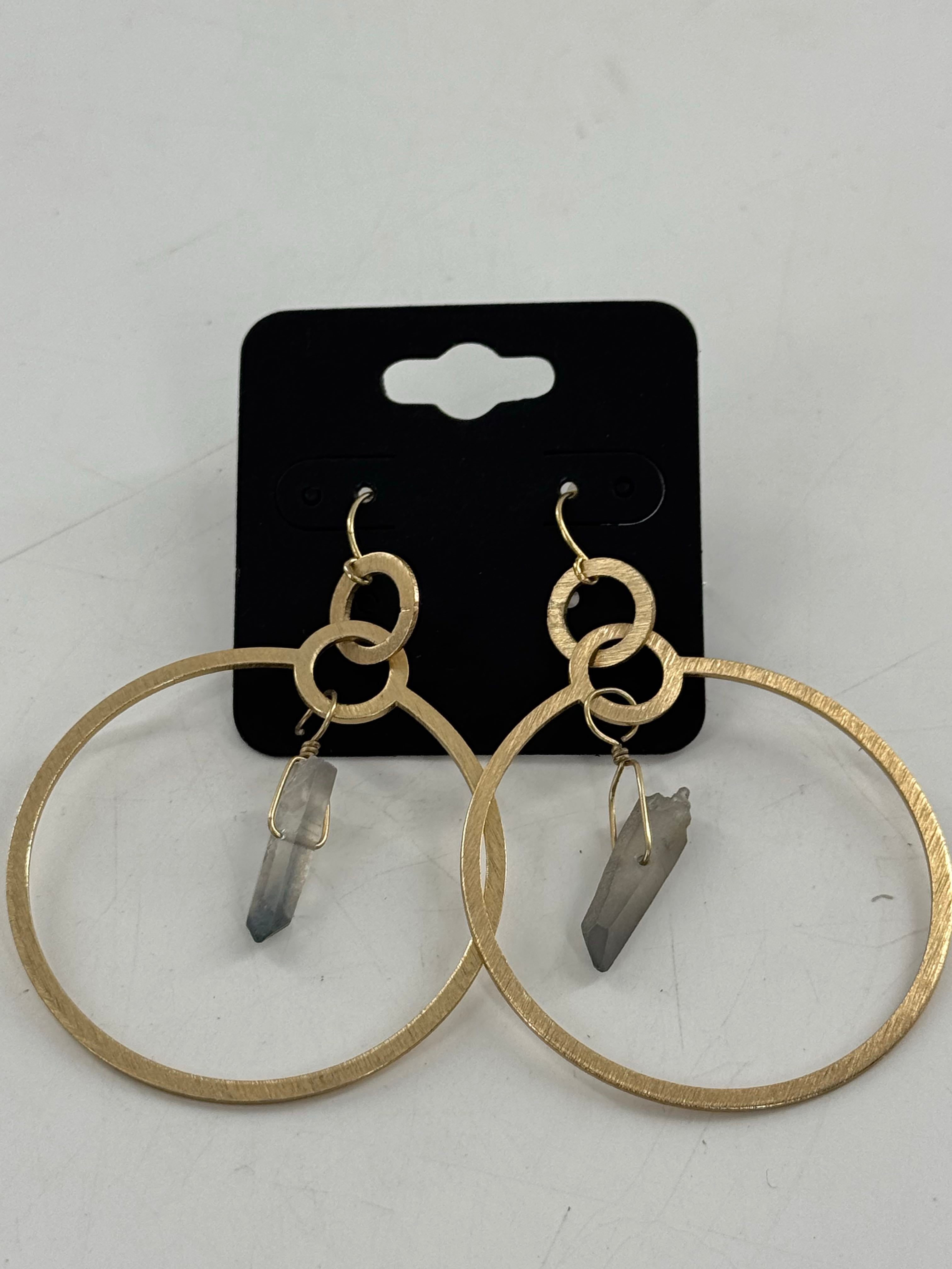 gold tone circle dangle earrings