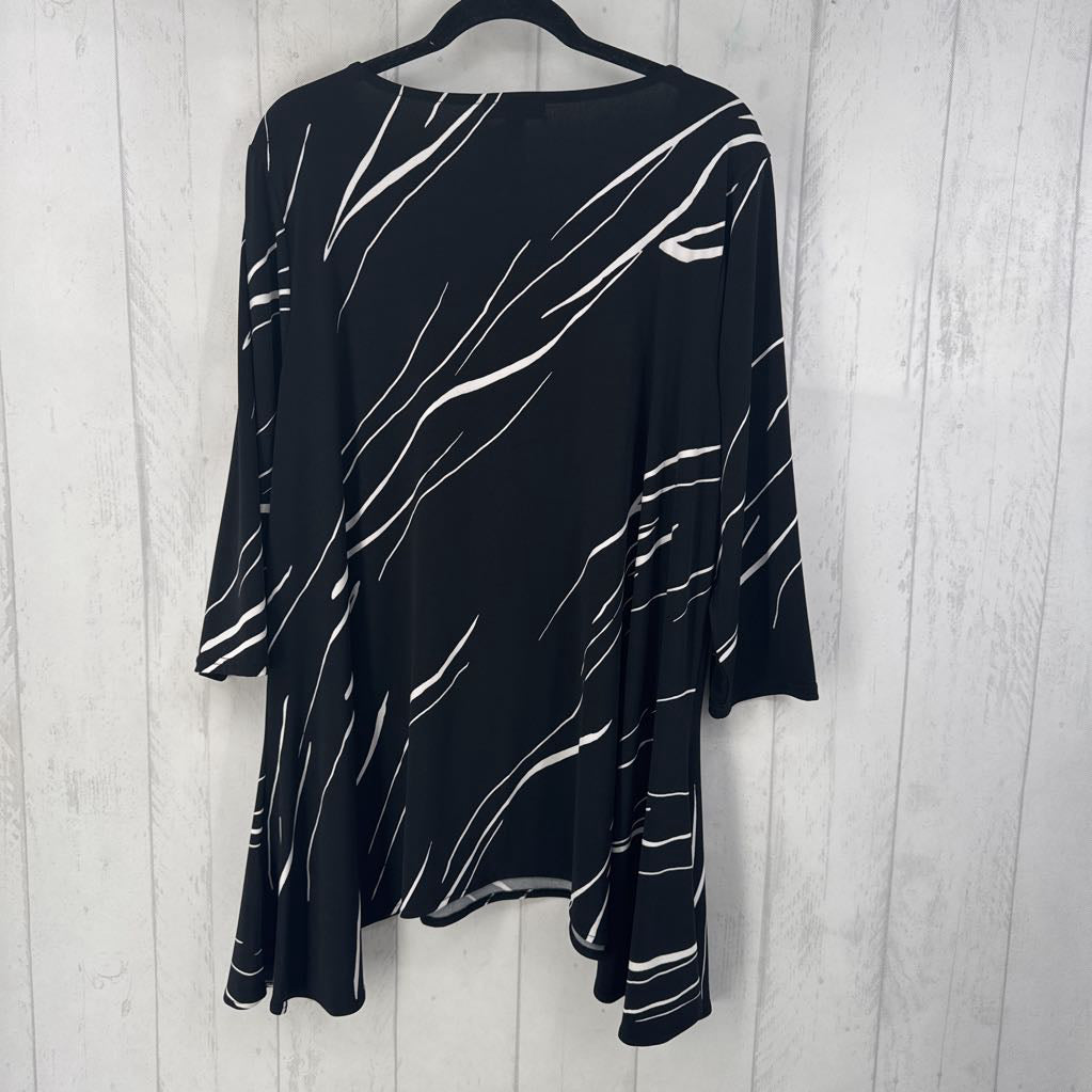 2X scoop neck printed 3/4 slv tunic