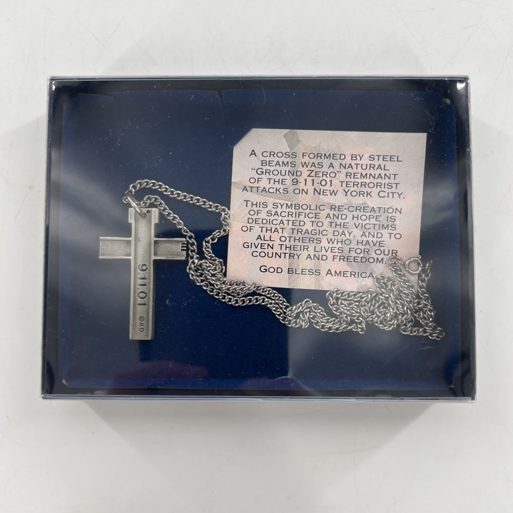 silver tone cross necklace