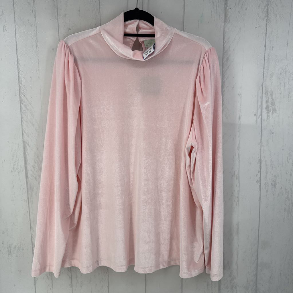 R44 2x velvet l/s top