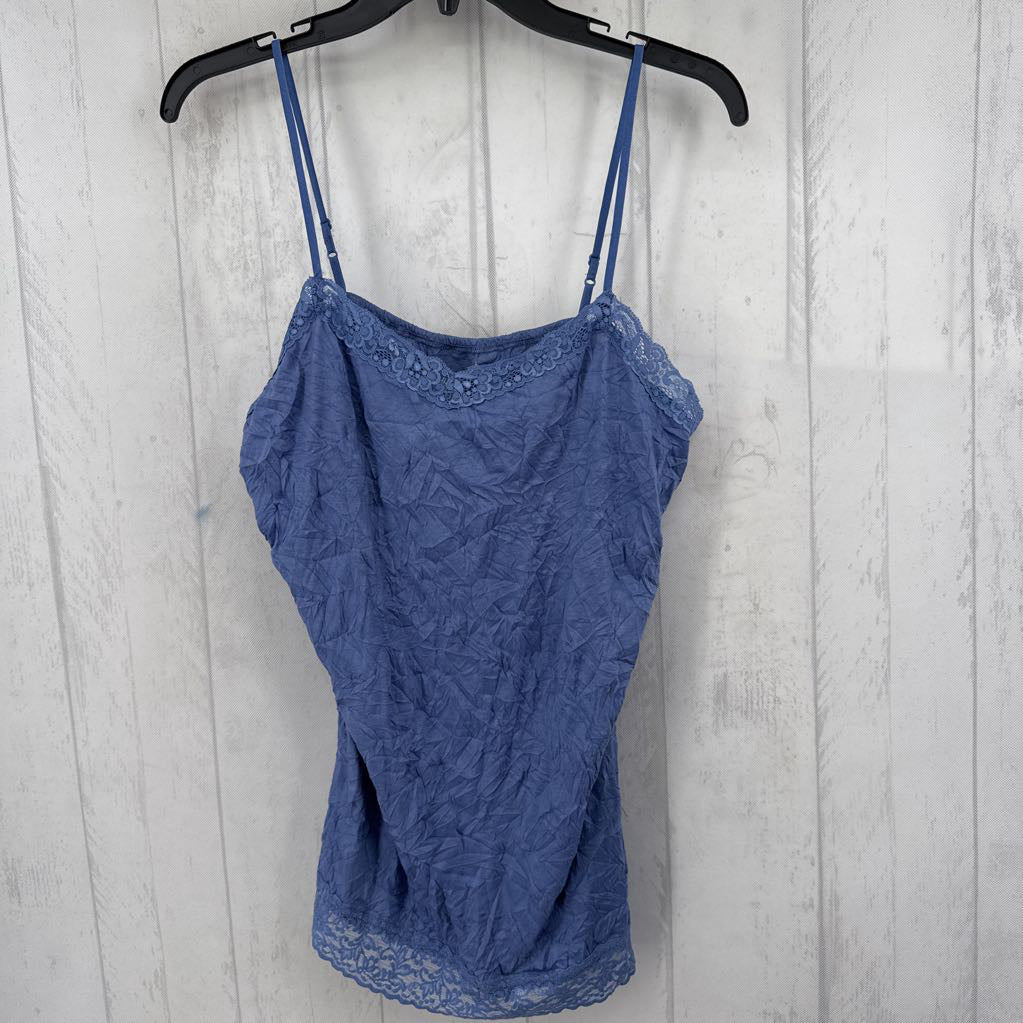 R30 L crinkle lace tank