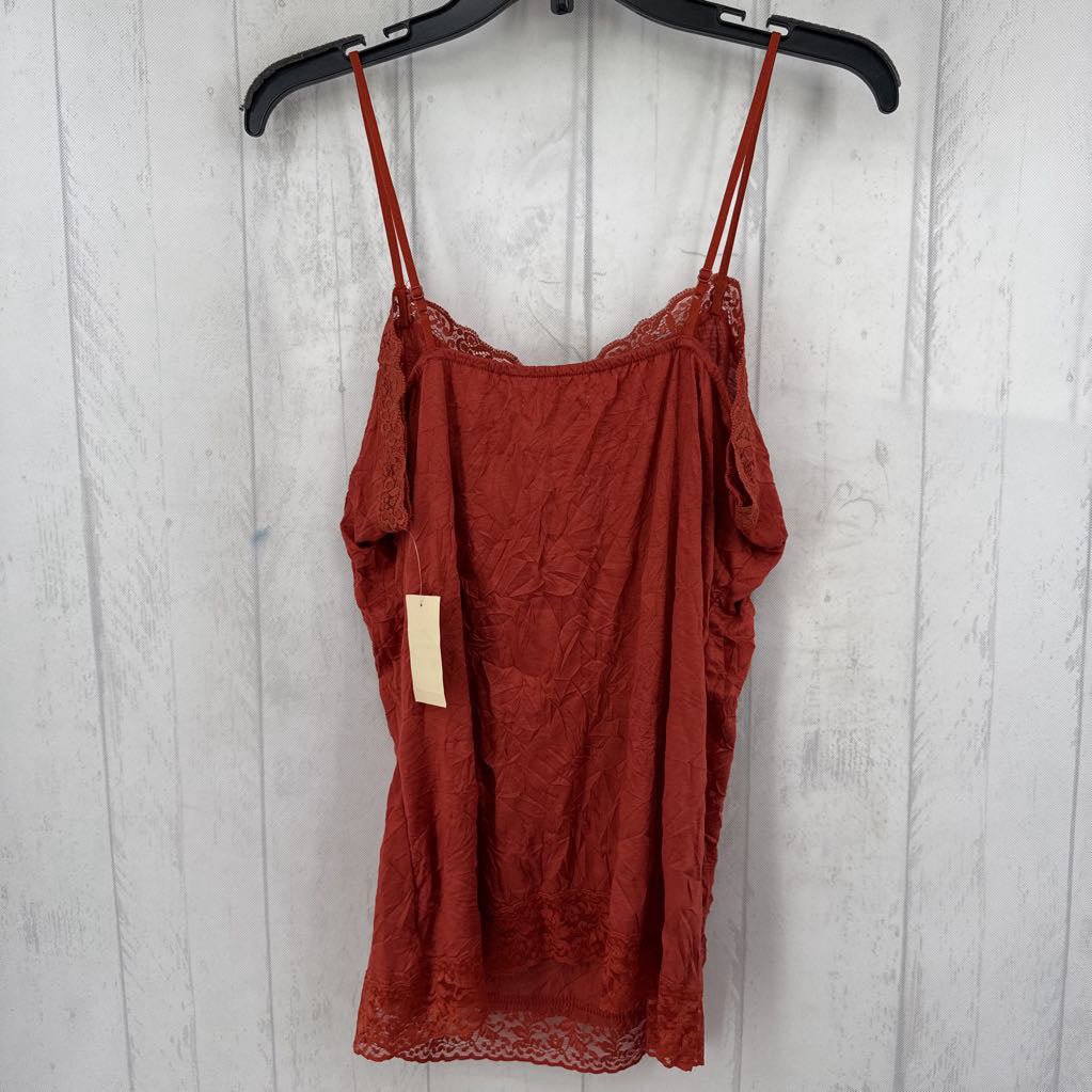 R30 L crinkle lace tank