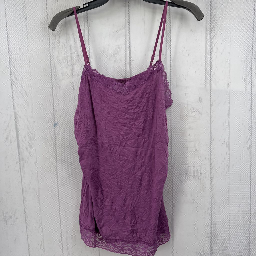 R30 L crinkle lace tank