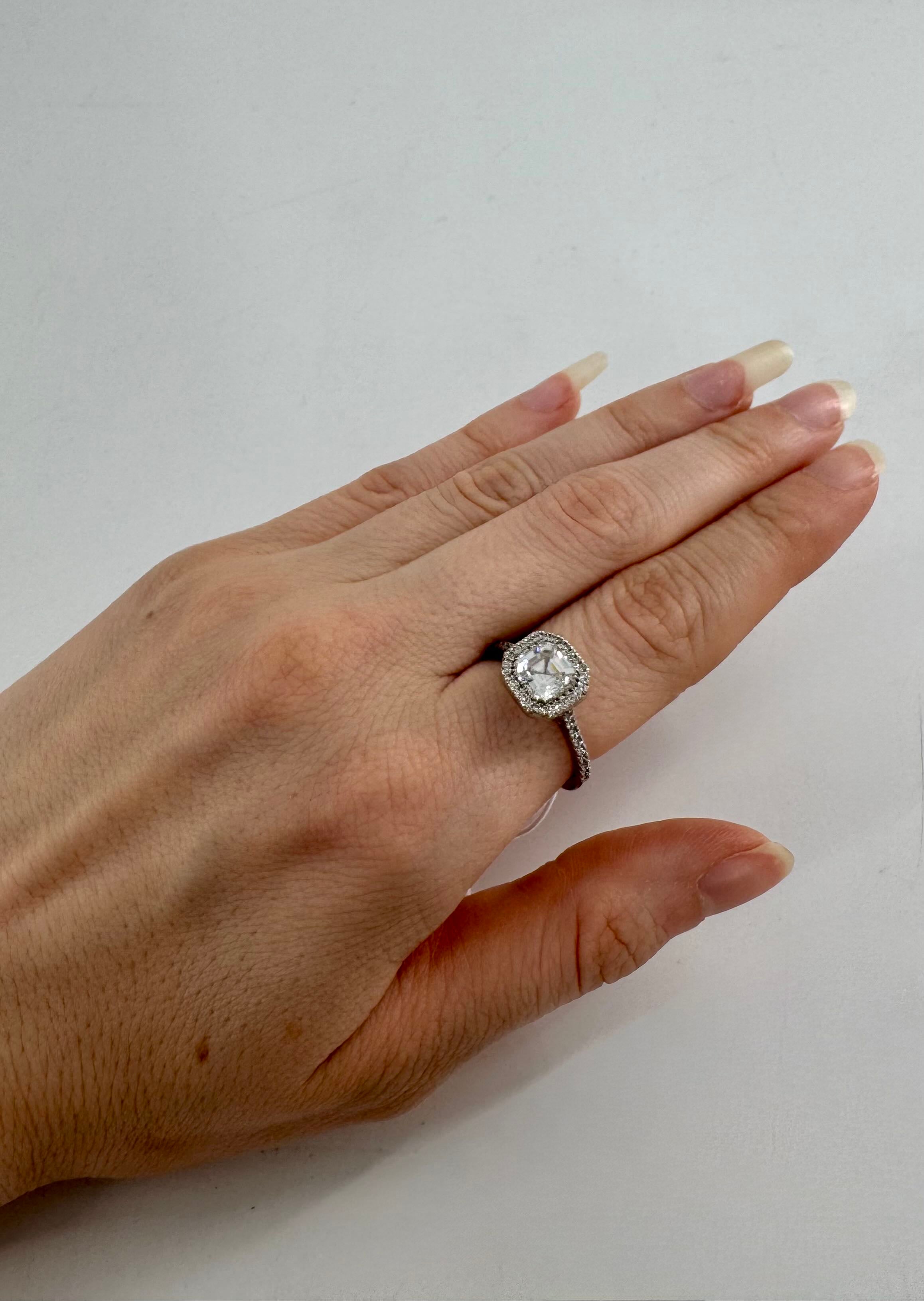 Sz 7 silver tone square CZ halo ring