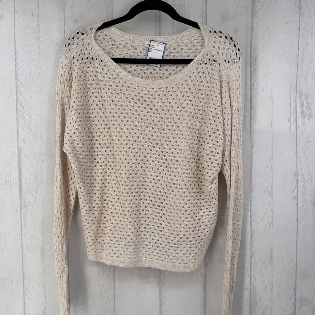 S/M crochet l/s top