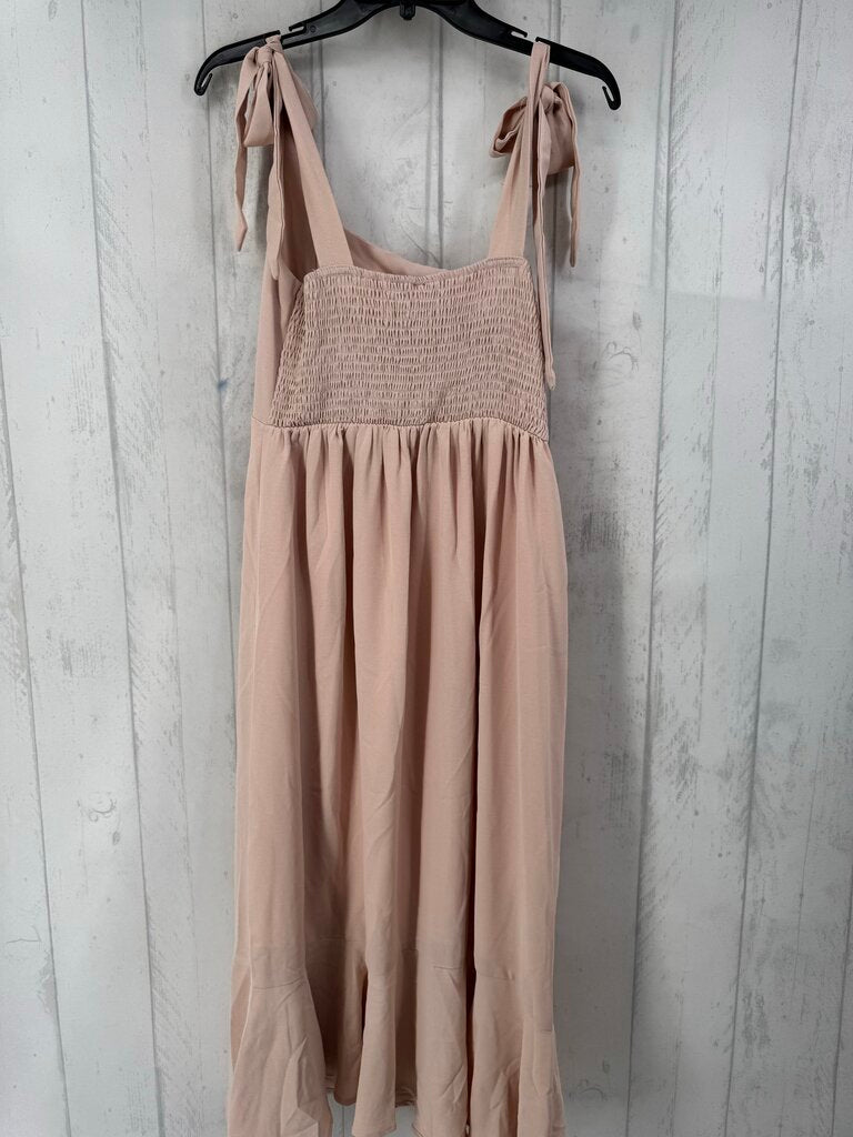 M tie slv ruffle hem slit smocked maxi dress