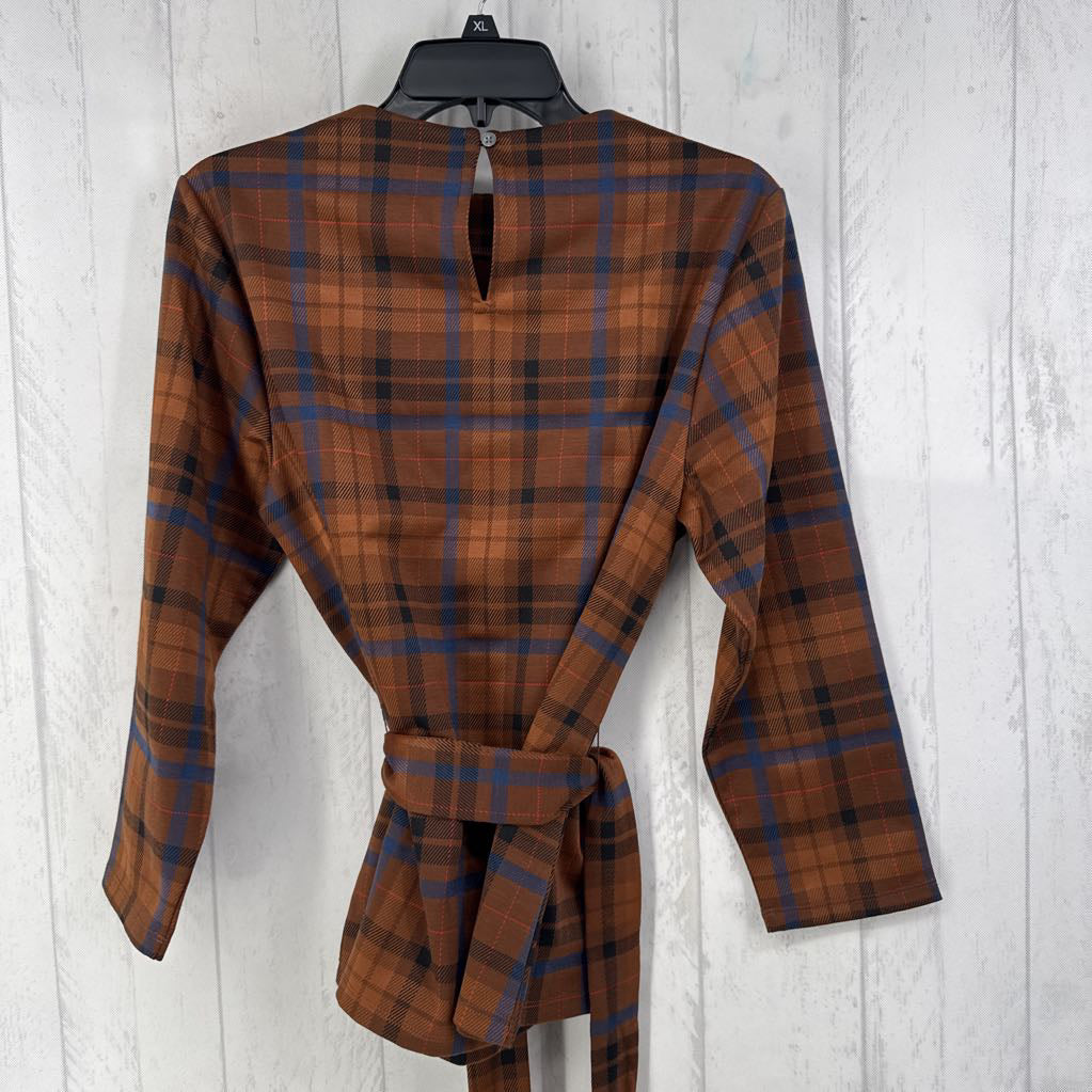 L belted l/s plaid top