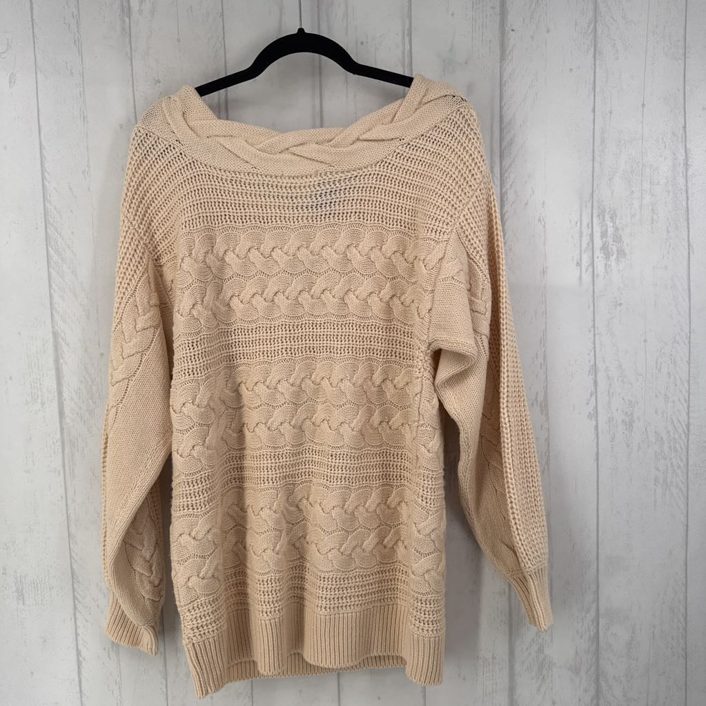 L scoop neck cable knit sweater