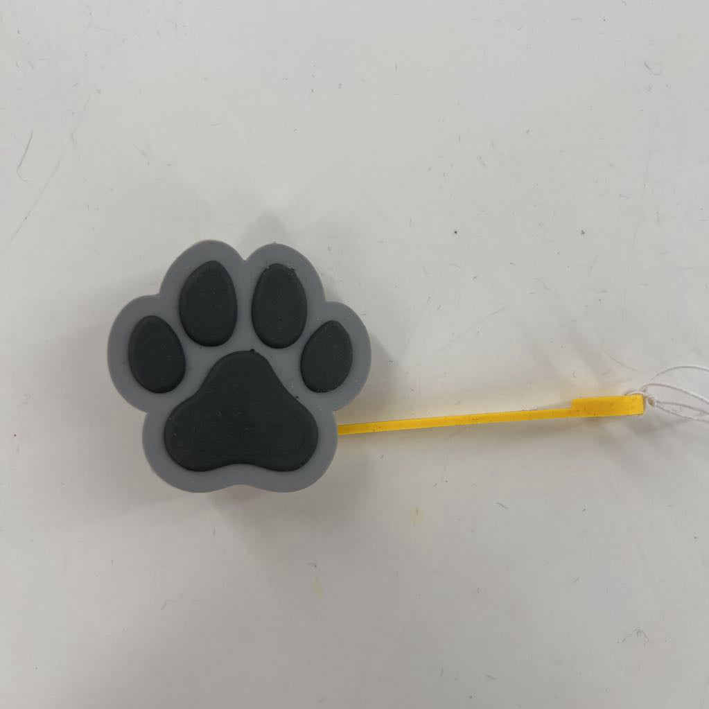 straw topper- paw print - gry