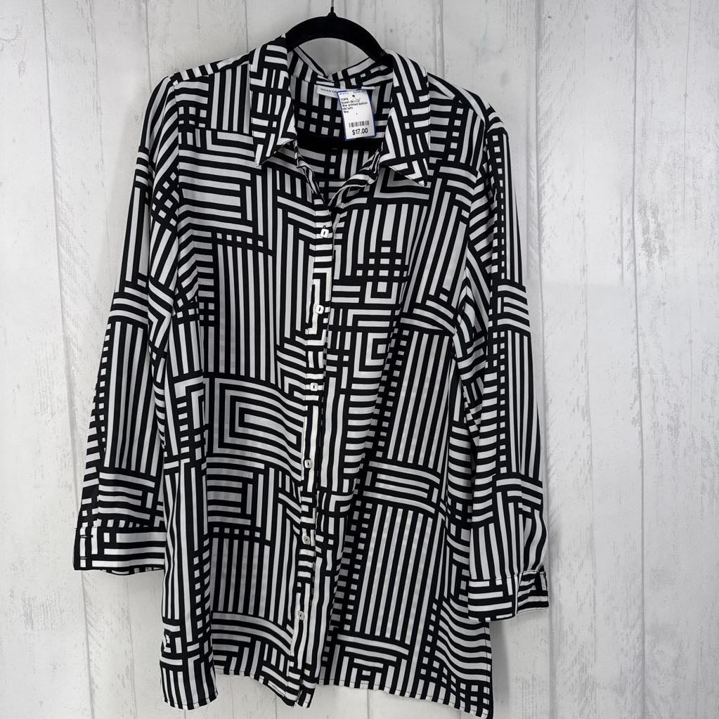 18w printed button down l/s top