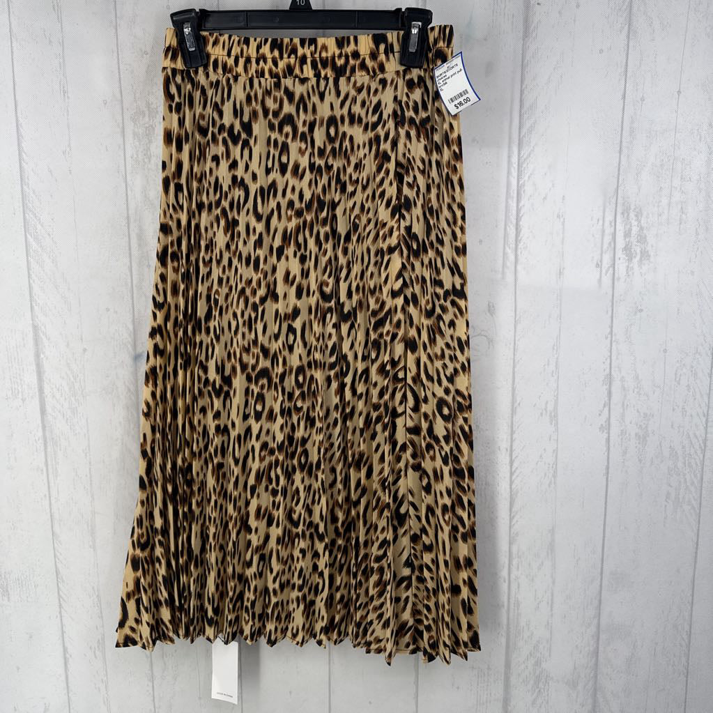 XL animal print pull-on skirt