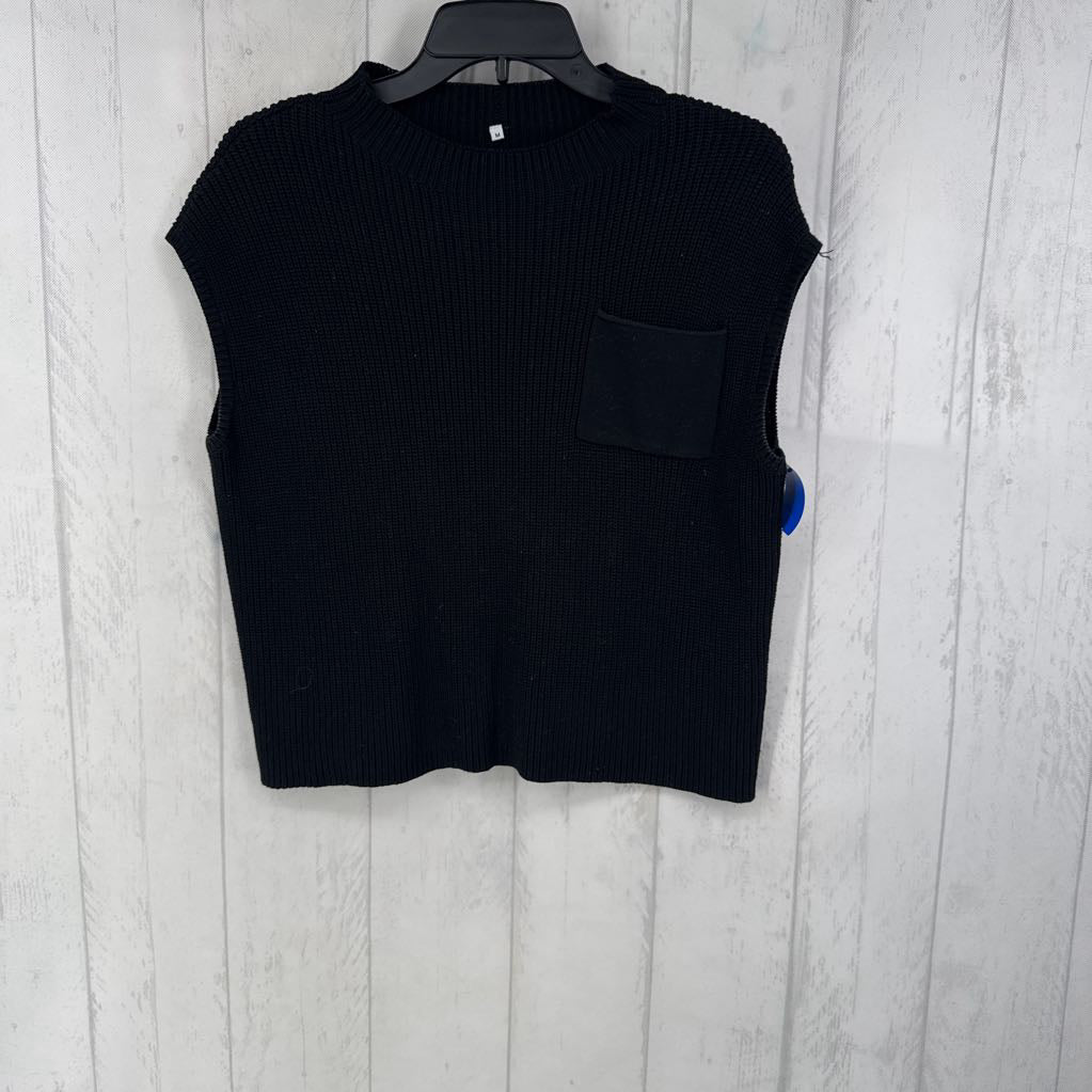 M sweater vest