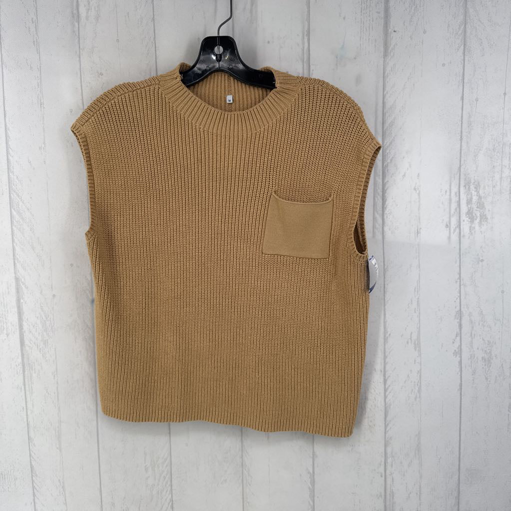 M sweater vest