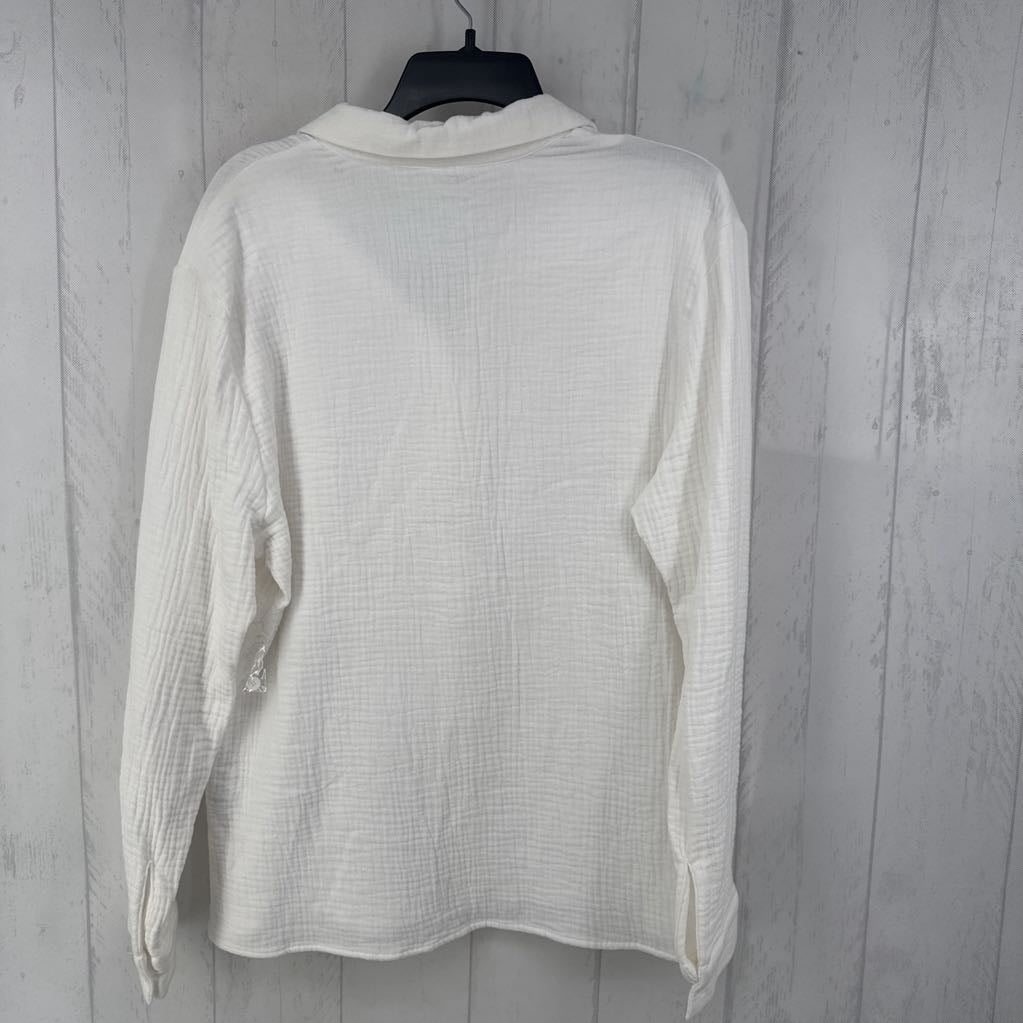 M l/s button down shirt