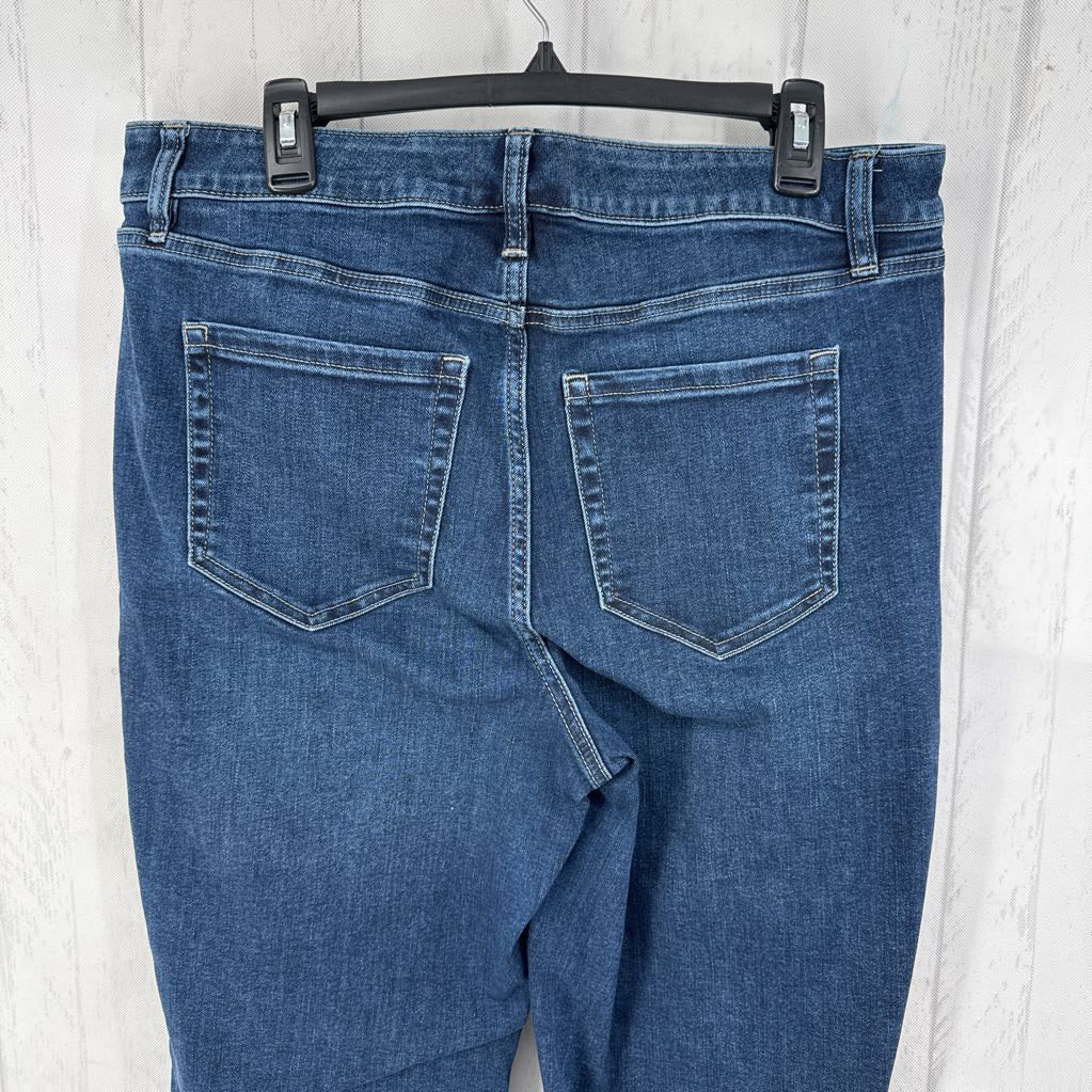 14 mid-rise straight leg pant