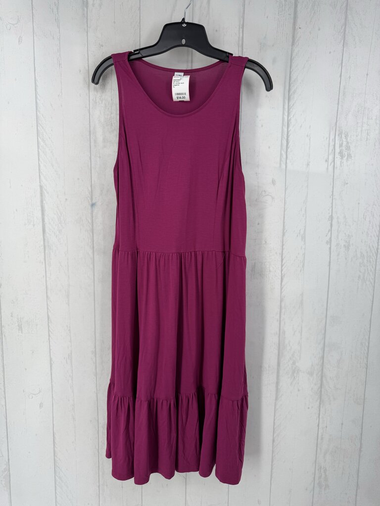 XL scoop neck tiered slvls dress