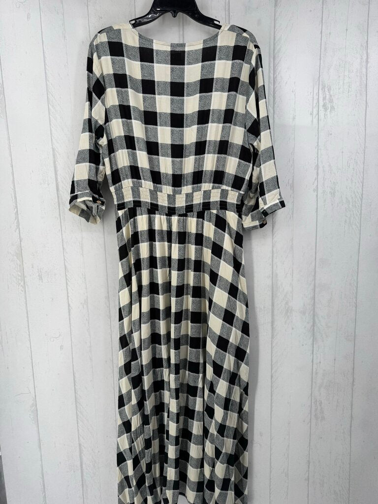 XL checkered button down 3/4 slv dress