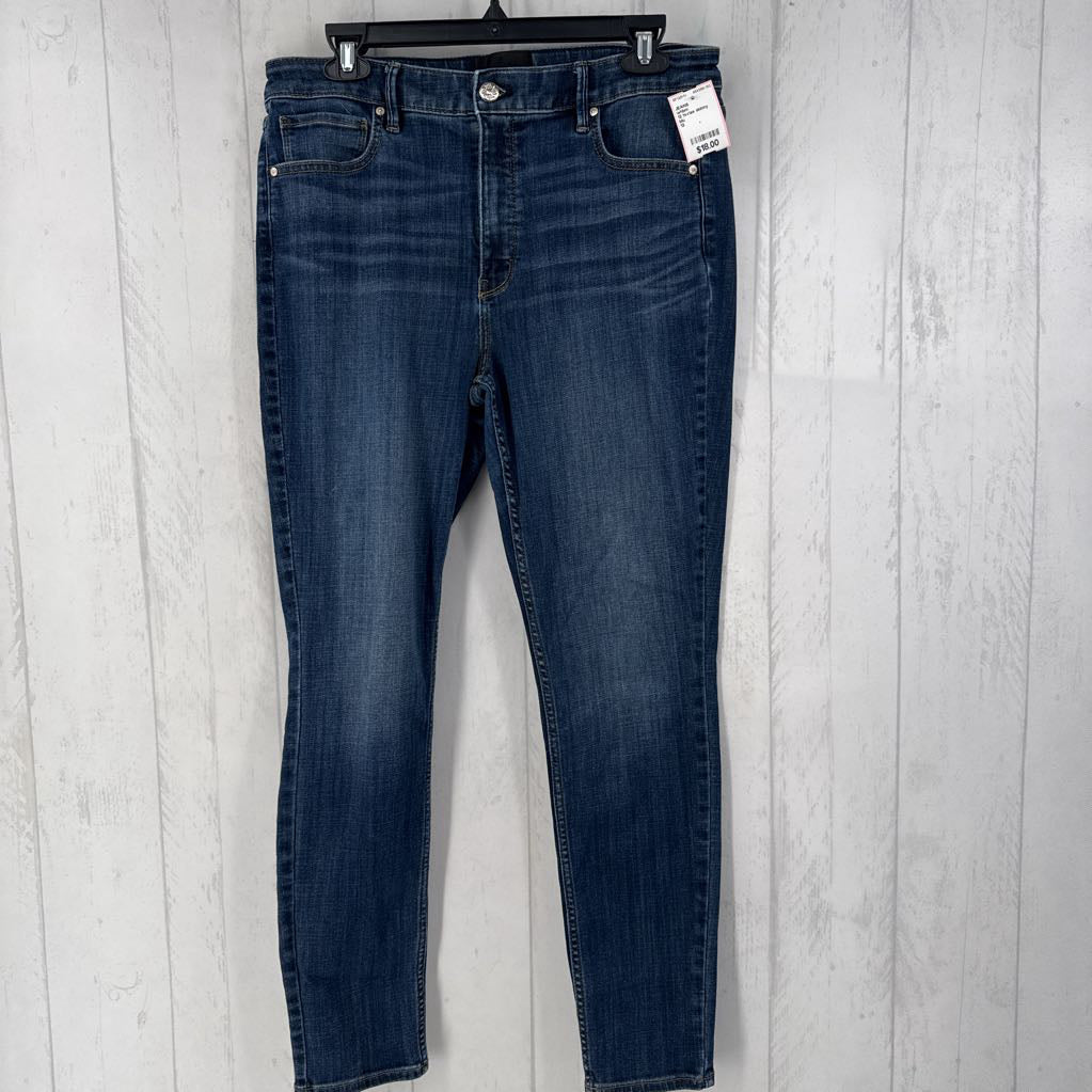 12 hi-rise skinny jean