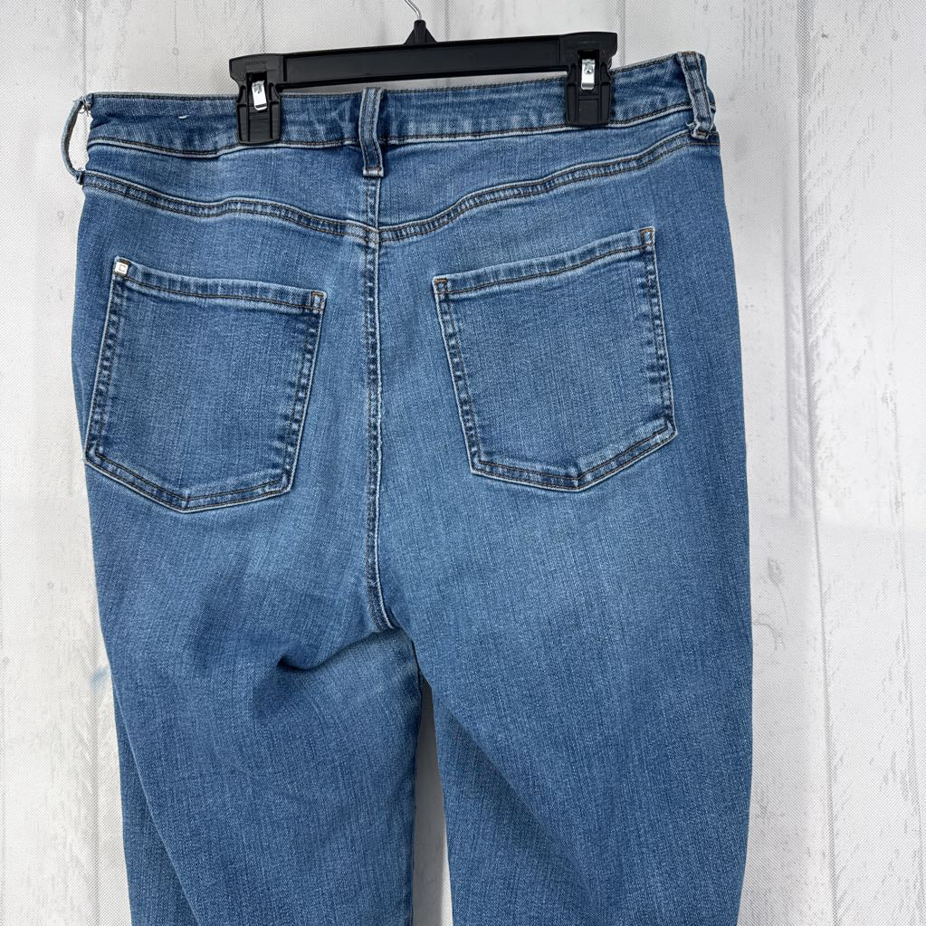 10 straight leg ankle jean
