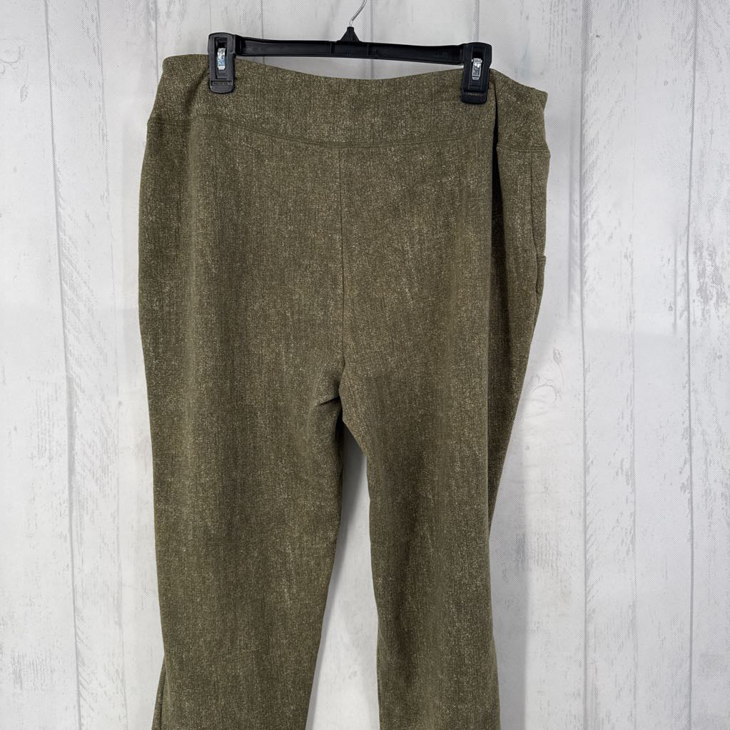 L pull-on crop pant