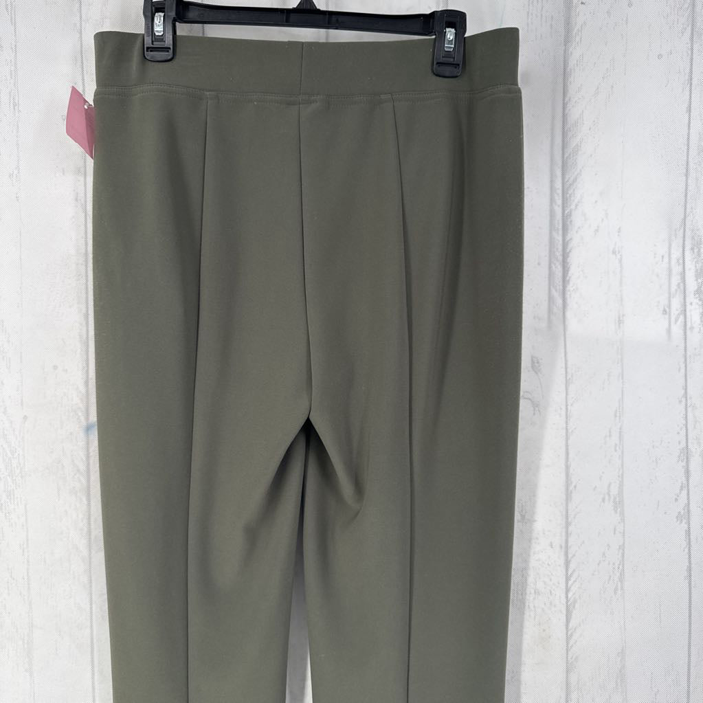 12 pull-on knit pant