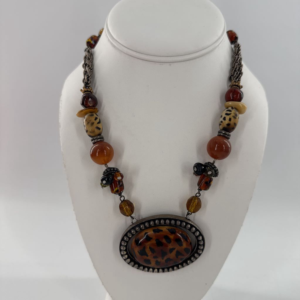 10" animal print oval pendant necklace