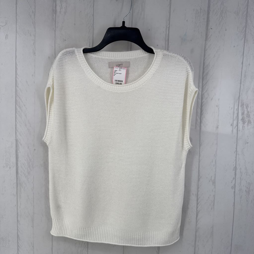 M round neck sweater vest