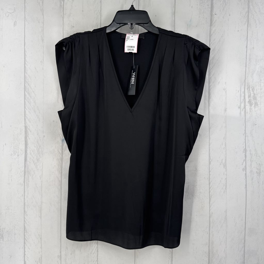 R79 L v-neck ruched shoulder top