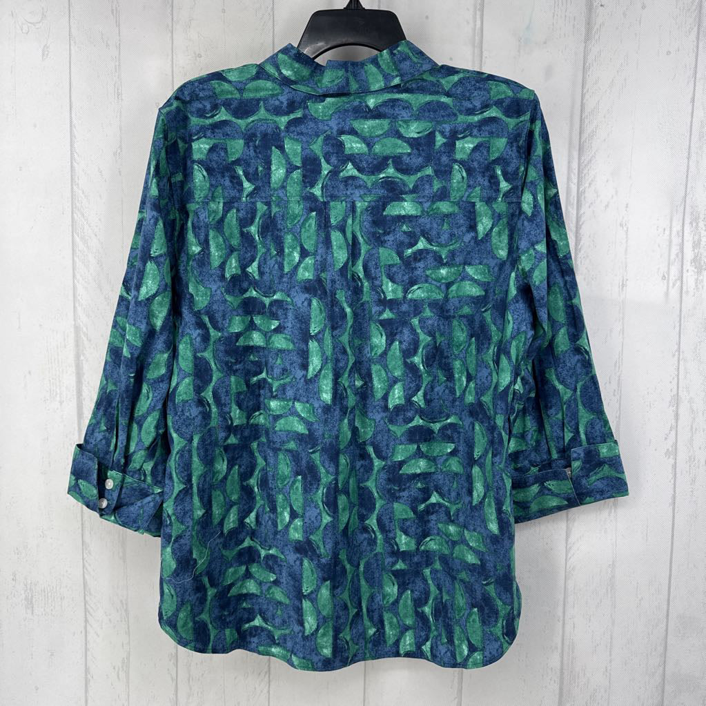 R89 L half circle print button down 3/4 slv top