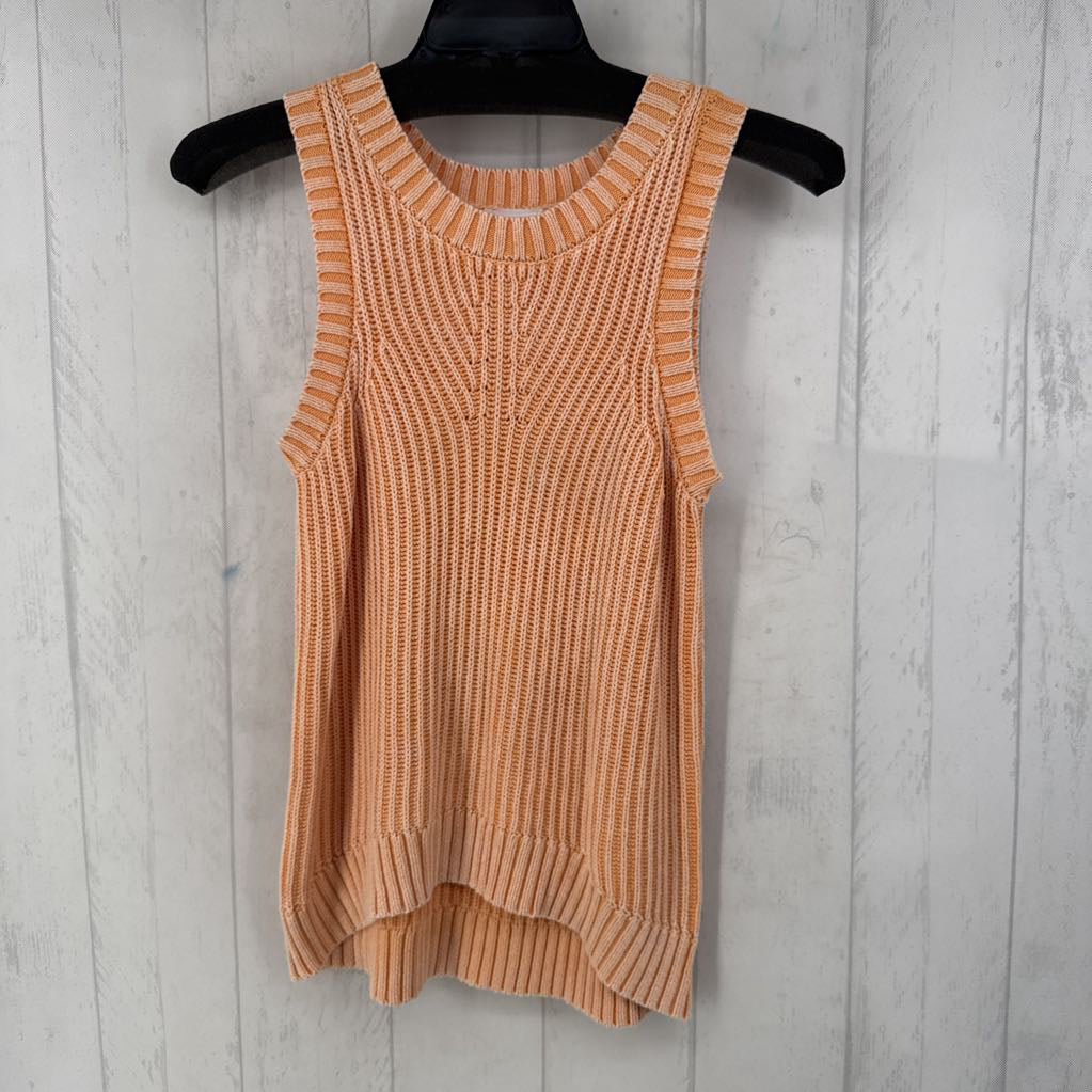 XS hi-lo sweater vest