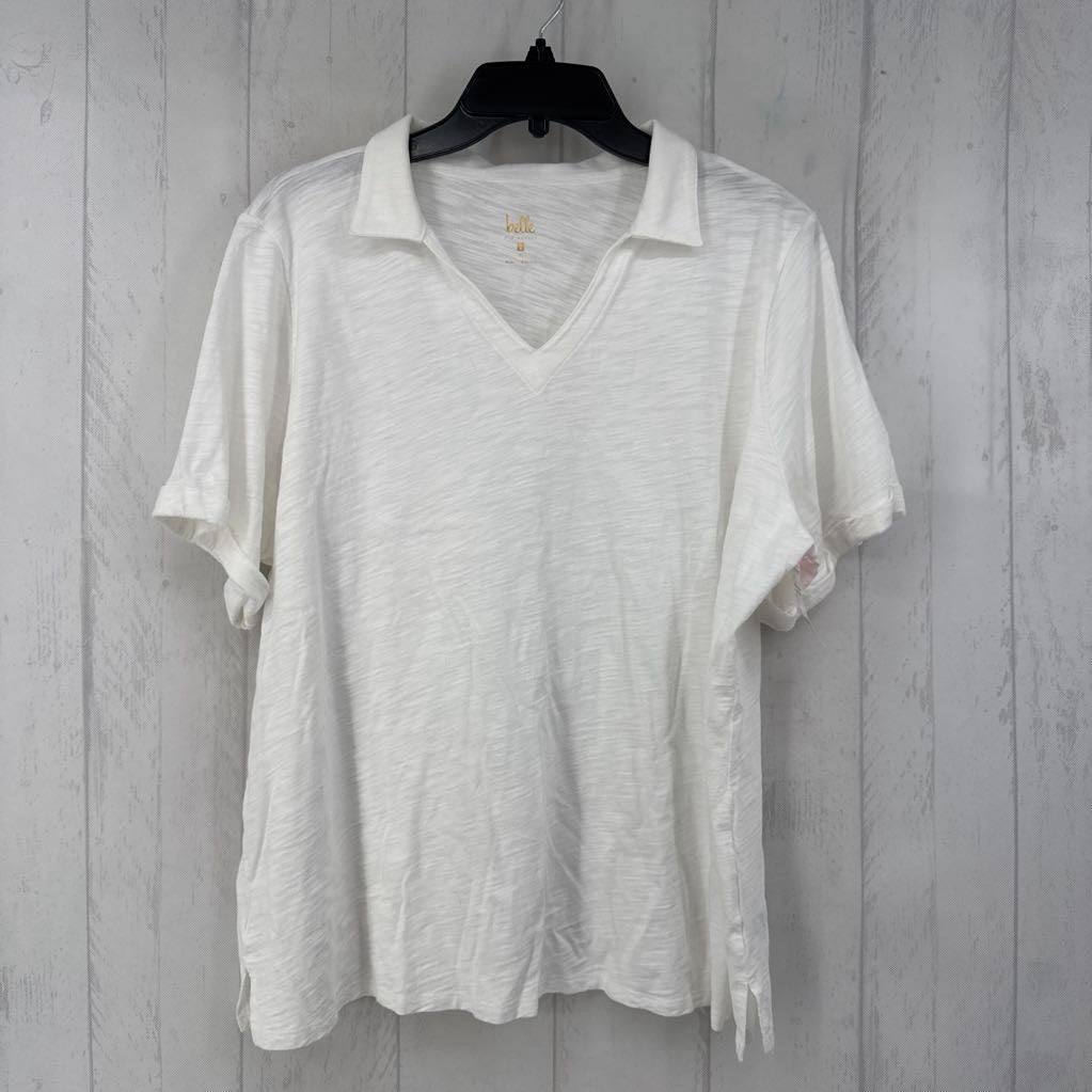 XL v-neck w/collar s/s top