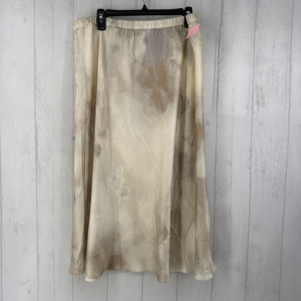 L silky pull-on skirt