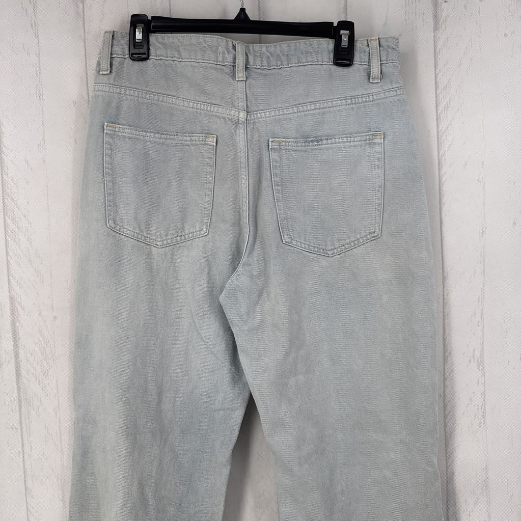 30 distressed wide leg jean