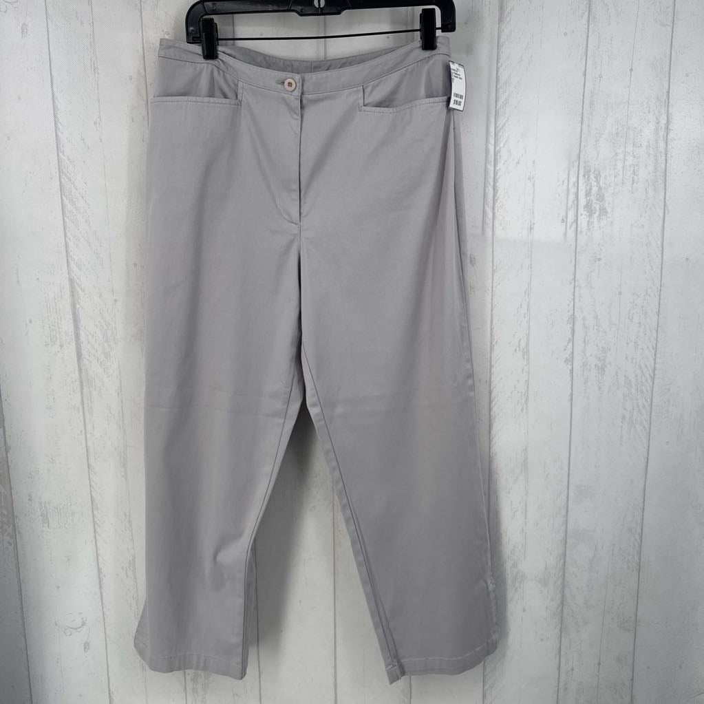 12 classic chino