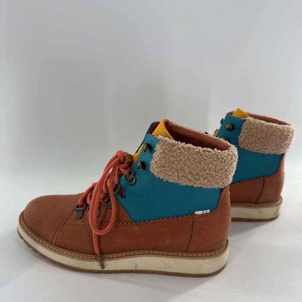 7 multi-color hiking boot