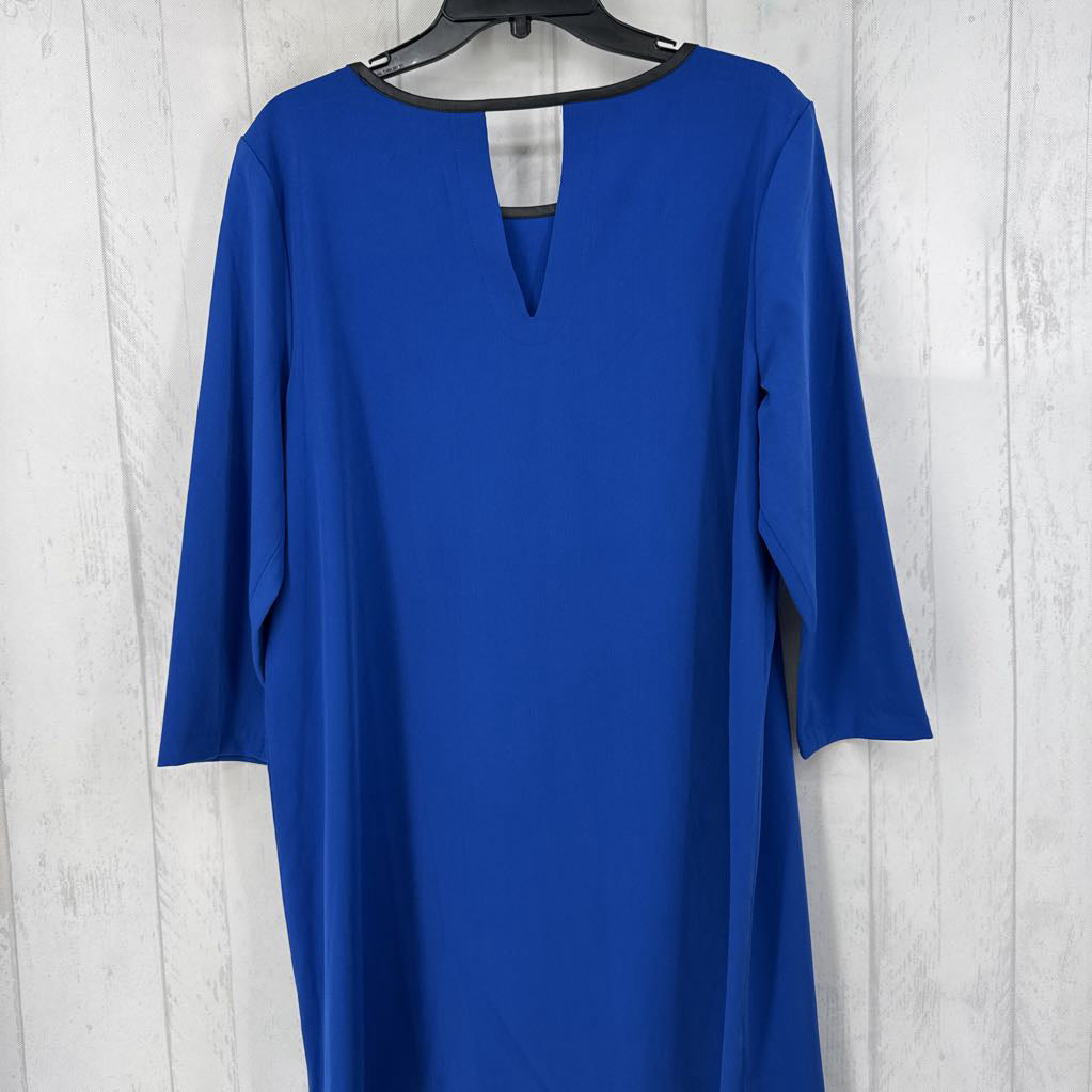R70 L cutout back l/s dress
