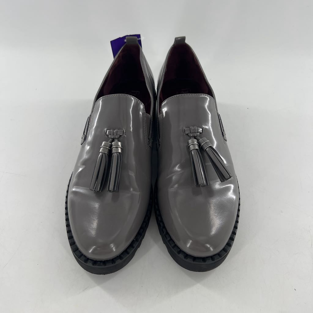 9 leather tassel loafer