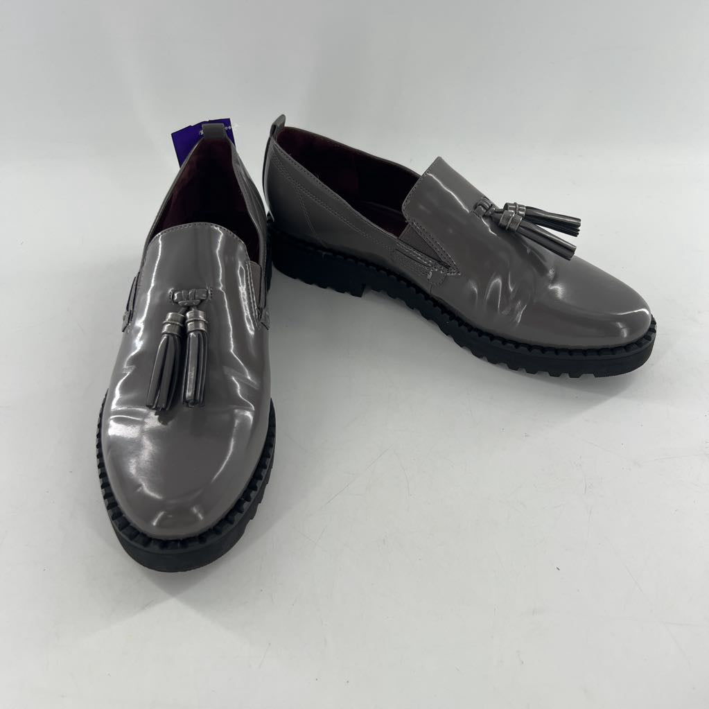 9 leather tassel loafer