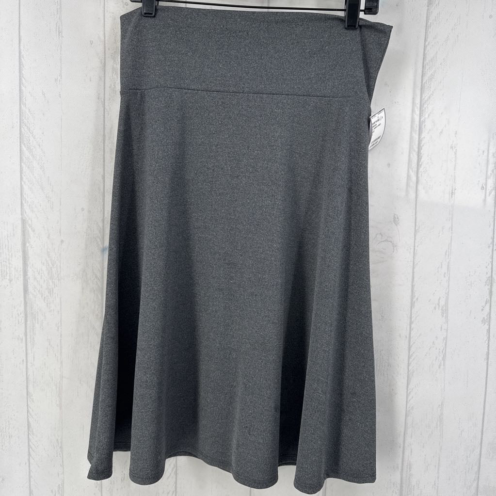 L pull-on skirt